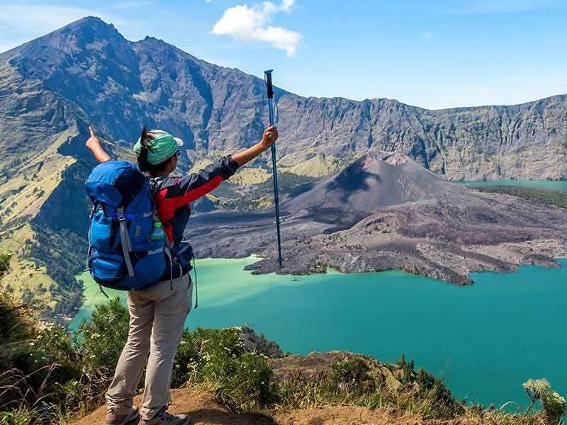 Mount Rinjani full adventure traverse β crater rim camping